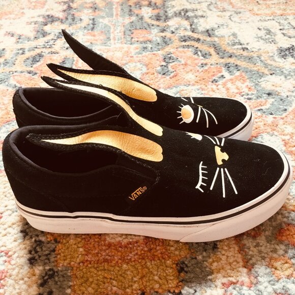 VANS Black Gold Rabbit Bunny Sneakers Slip On Unisex Youth Kids 2.5 - Picture 5 of 8